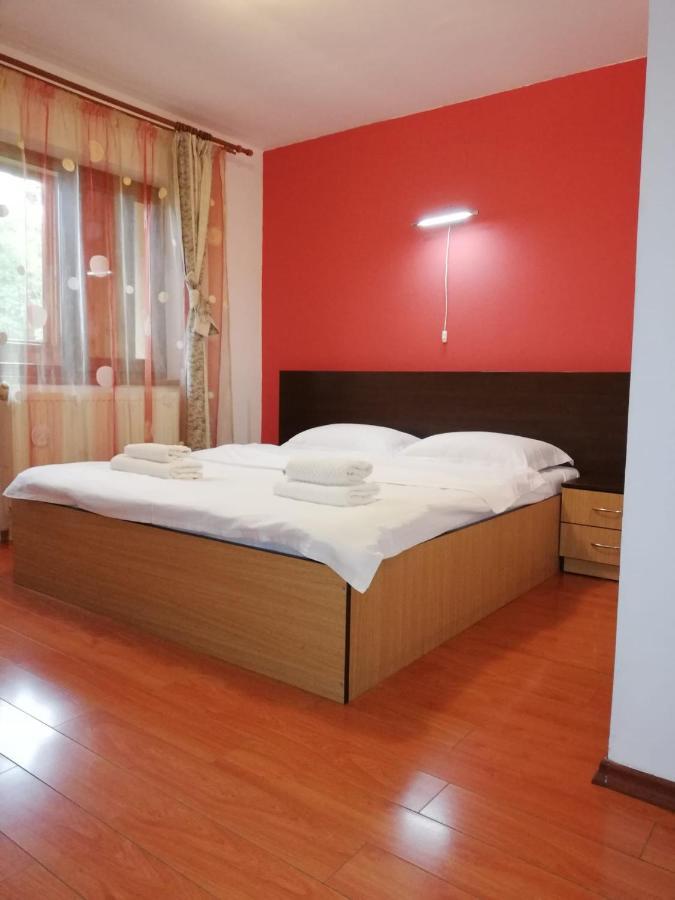 Hotel La Gabi Azuga Exteriér fotografie